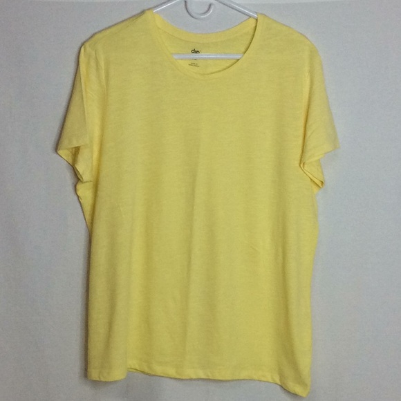 dip Tops - Dip Short Sleeve Basic Tee Women’s XL Light Yellow